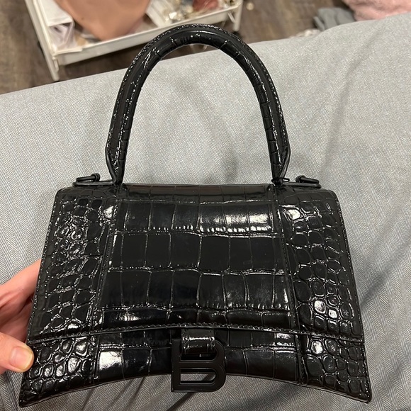 COPY - Balenciage Small Hourglass Bag Croc - Picture 6 of 8